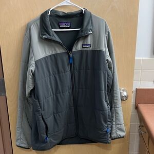 Patagonia Men's Two-Tone Gray Puffer Jacket